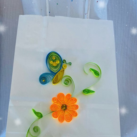 Quilling paper gift bag - Picture 2 of 5
